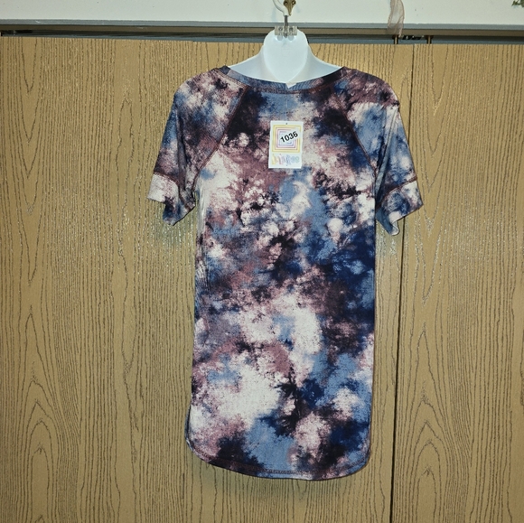 🌟4/$25  LuLaRoe Tie-Dye Style Short Sleeve Women's Top XS - Picture 2 of 3